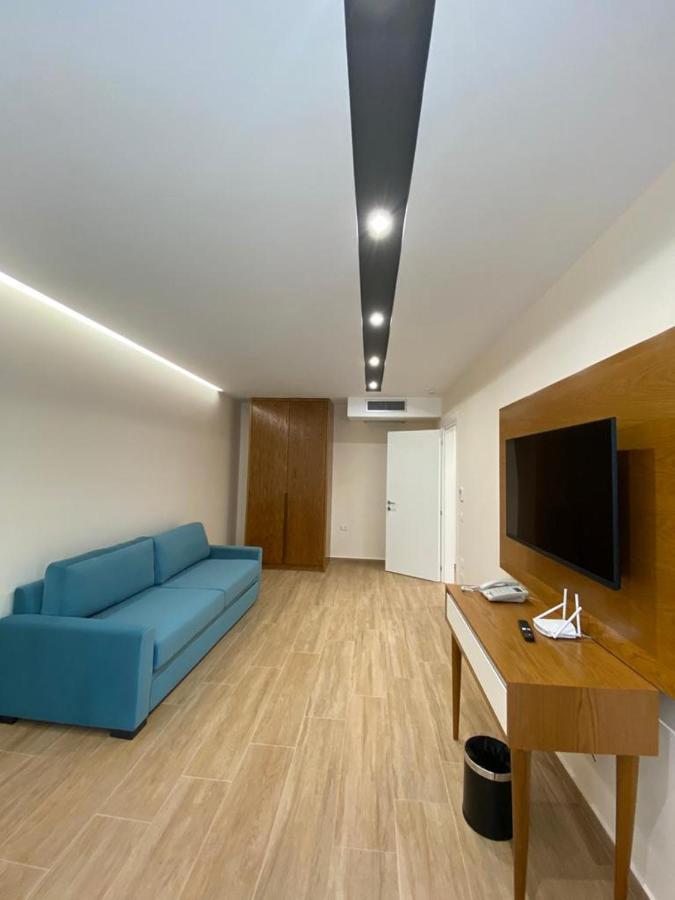 Milenium Hotel Shëngjin 외부 사진