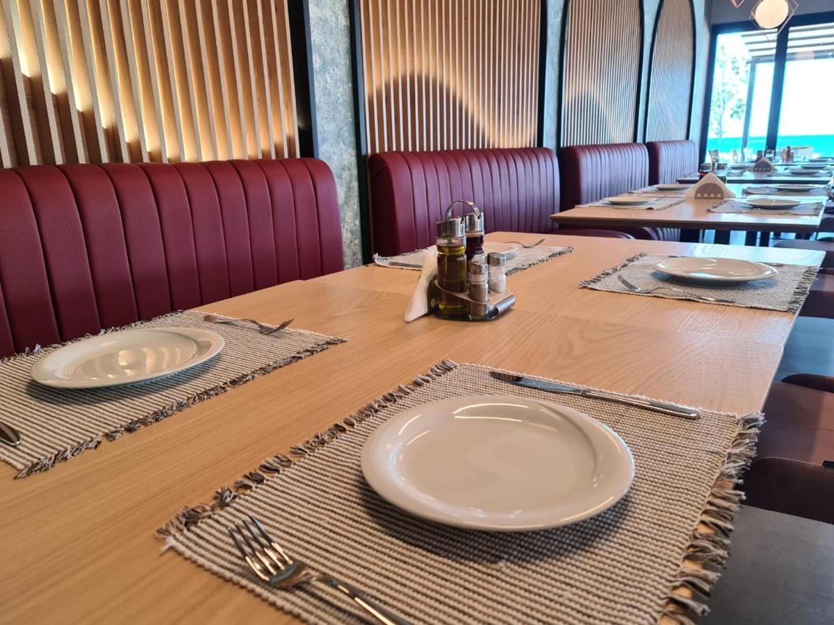 Milenium Hotel Shëngjin 외부 사진