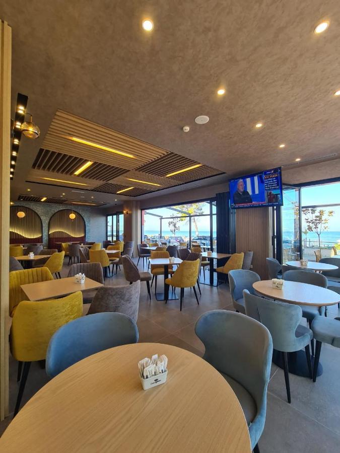 Milenium Hotel Shëngjin 외부 사진