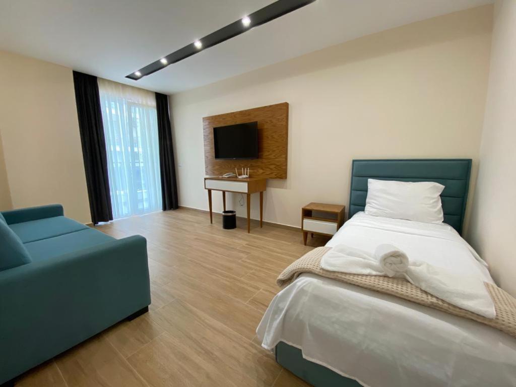 Milenium Hotel Shëngjin 외부 사진